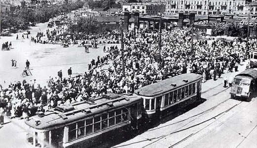 Тут колись вирувало життя: цікаві архівні фото Євбазу у Києві