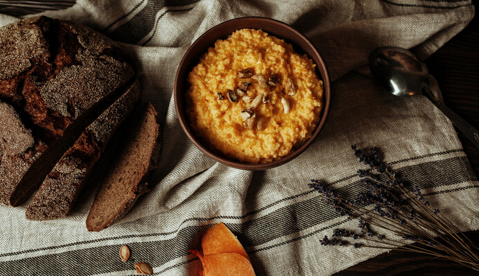 Містить рідкісний елемент: чому корисно їсти пшоняну кашу і що з неї готувати