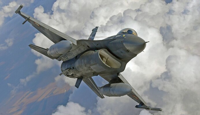 F-16 для Украины: дату передачи истребителей снова перенесли