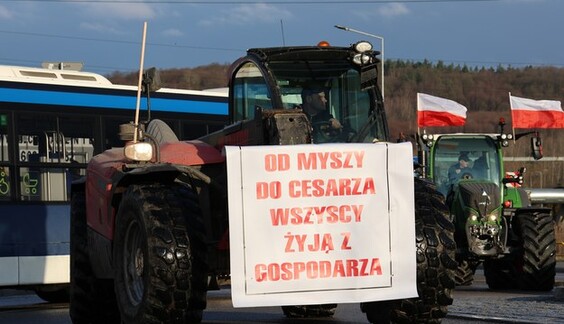 В Польше началась общенациональная забастовка: к фермерам присоединились охотники, фото