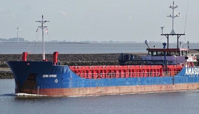 Блокада кордону в Польщі: Україна знайшла вихід, щоб обійти перешкоди на суші