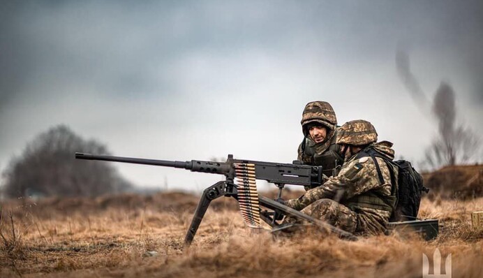 Ворог атакував на восьми напрямках, найбільше - біля Мар’їнки та Авдіївки: ранкове зведення Генштабу і карти