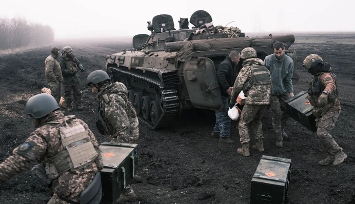 Військовим хочуть підняти зарплату до 200 тисяч гривень: кого торкнеться і коли розглянуть законопроект