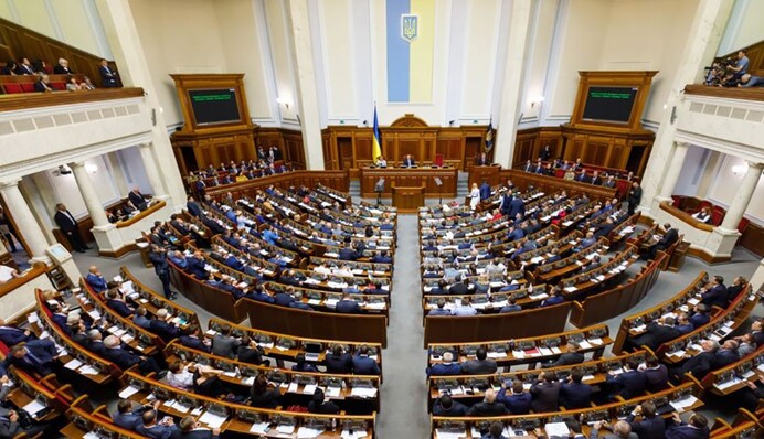 Майже половина – від 