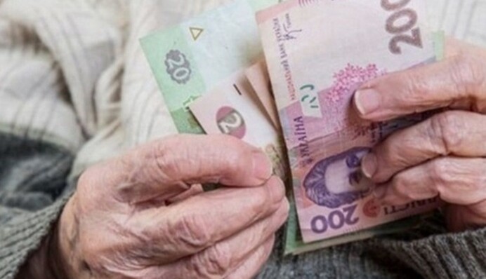 Не тільки індексація: кому з українців підвищать пенсії з 1 березня