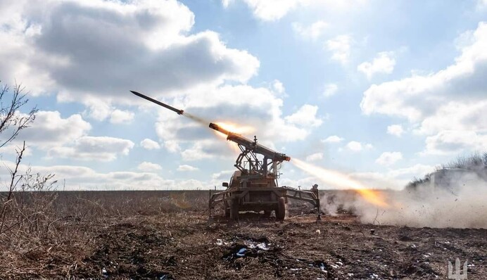 Росіяни намагалися штурмувати позиції ЗСУ на лівому березі Дніпра: зведення Генштабу і карти