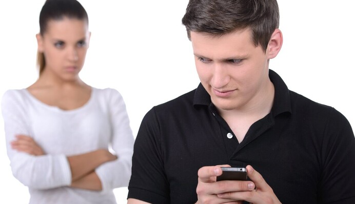 Від обережності до справжньої параної: ці чотири знаки Зодіаку нікому не довіряють