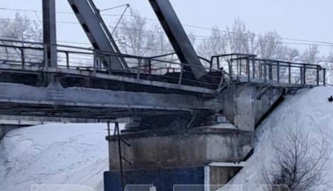 В России партизаны устроили "бавовну" на железной дороге: движение поездов остановилось, фото