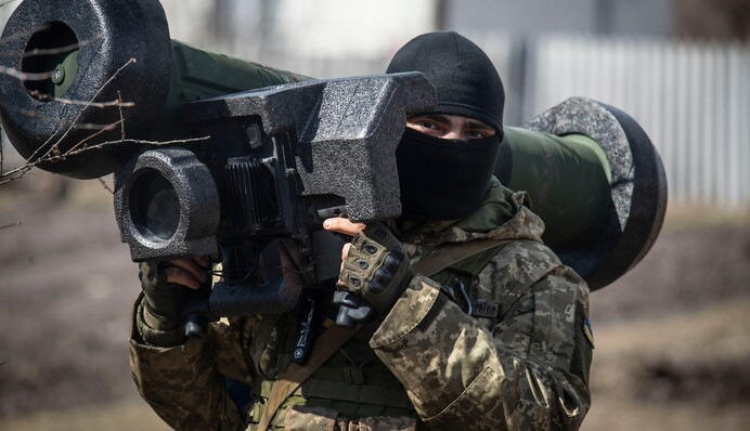 Окупанти намагаються перерізати логістичні шляхи ЗСУ на Бахмутському напрямку: звіт ISW