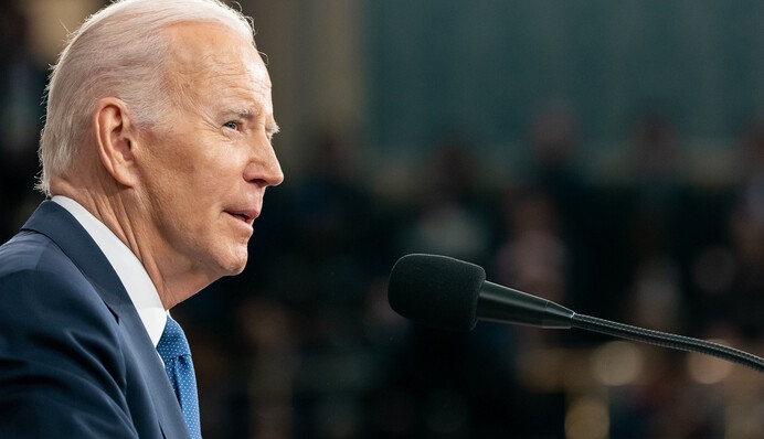 Байден відтермінував шатдаун у США – підписано важливий документ