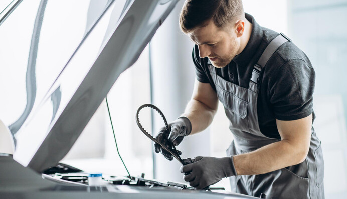 Кто должен пройти техосмотр в 2024 году: названные категории и стоимость процедуры