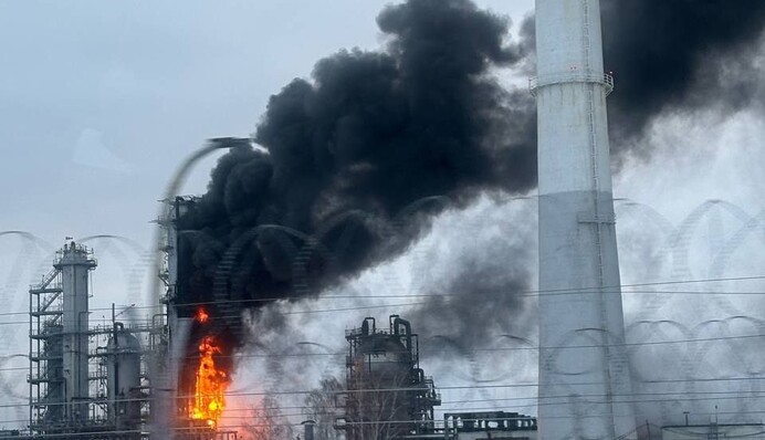 Просто в "десятку": дрон знищив найважливішу установку нафтобази під Нижнім Новгородом, фото і відео