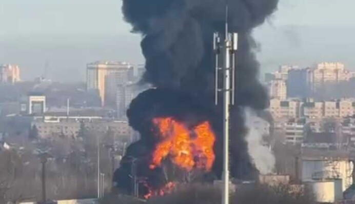 В російському Орлі витік нафтопродуктів після нічної 