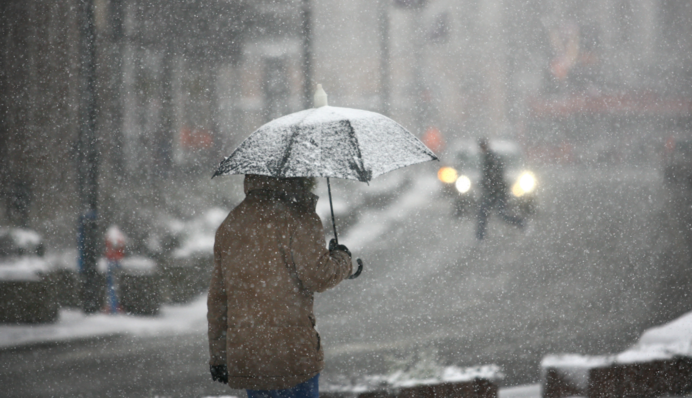 В Україну повернулася зима: де чекати дощів і мокрого снігу