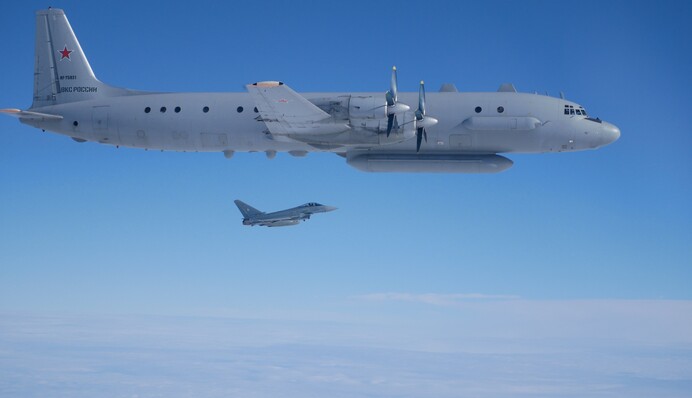 Німеччина підіймала в небо авіацію через російський літак: всі деталі провокації і фото