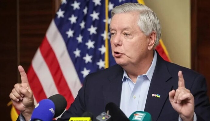 Молодые украинцы на фронт: сенатор США призвал Украину решить вопрос мобилизации