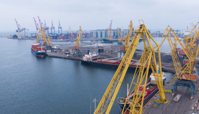 Россия применяет циничную тактику двойных ударов: Братчук об ударах по Одессе и ситуации в Черном море