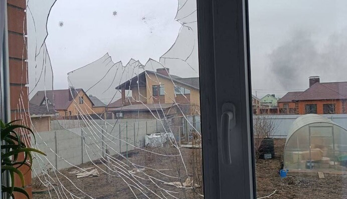 У Бєлгороді знову запальний ранок: лунають вибухи і горять авто, фото