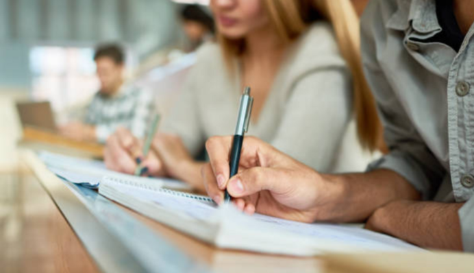 Не хочеш на роботу - плати за навчання сам: на українців чекає неприємний сюрприз