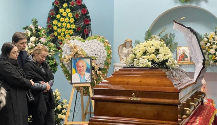 У Чернівцях поховали Геннадія Москаля: фото і відео