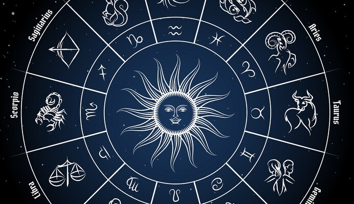 Астрологи склали великий гороскоп до кінця травня: як повпливає весна на ваш знак