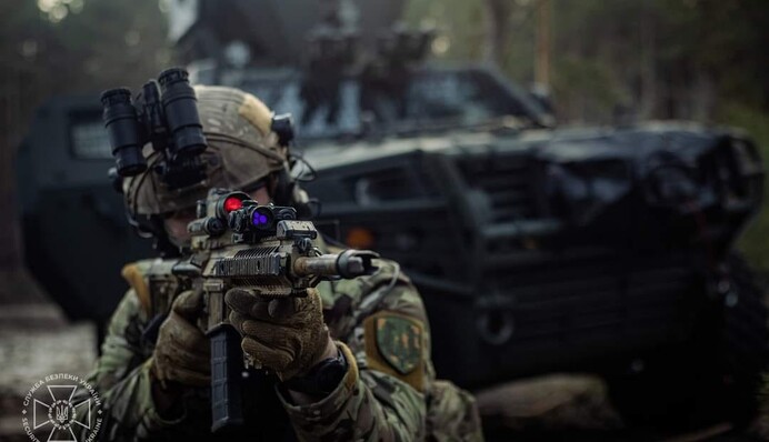 Ворог намагався прорвати оборону на Донбасі, за добу  - 80 бойових зіткнень: зведення Генштабу  і карти