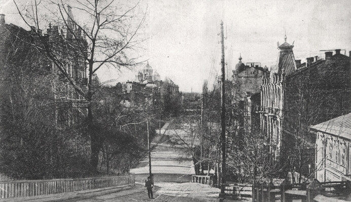 Как выглядела более 100 лет назад улица в Киеве, названная в честь Нестора-летописца: интересные фото