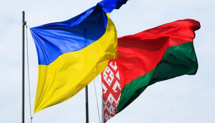 Украина может разорвать отношения с Беларусью: политолог назвал дату и причину