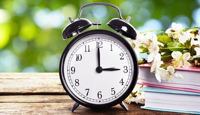 Коли Україна переведе годинник 