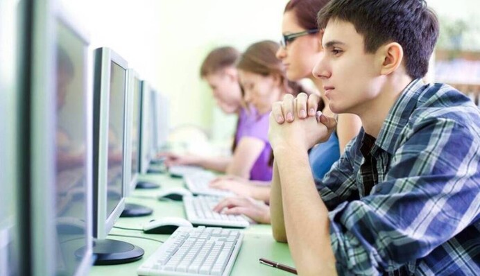 Де можна пройти НМТ-2024 за кордоном: розширений список країн та міст