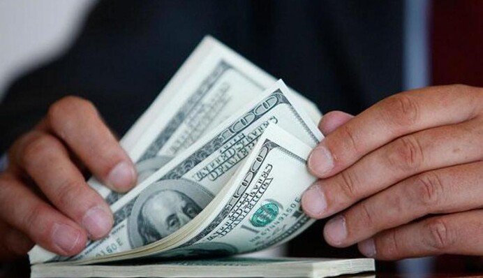 В Киеве взяли на взятке сотрудника ТЦК, который 