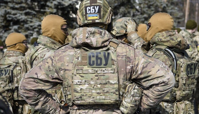 Працювала в дитсадку і наводила російські ракети на Харків: СБУ затримала російську агентку, фото