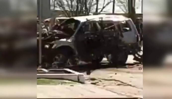 Возглавлял 