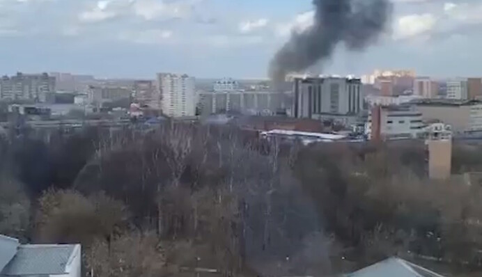 У Підмосков’ї вибухнула електропідстанція, частина міста залишилася без світла. Відео