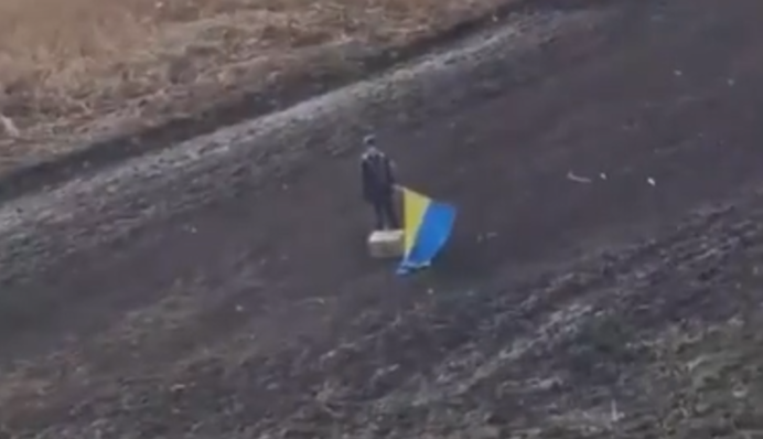 Щоразу зустрічав з прапором України: пілоти ЗСУ зробили сюрприз хлопчику з прифронтової території. Відео