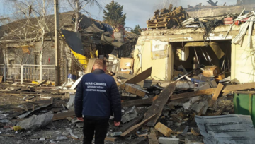 Ворог вночі завдав удару по Покровську: фото і відео наслідків