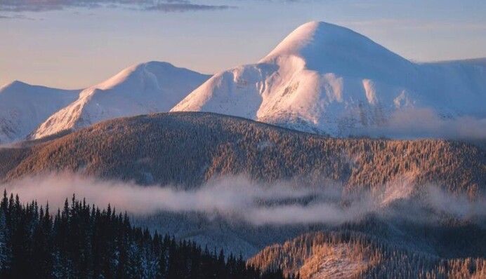 З Говерли зійшла снігова лавина: фото і всі деталі