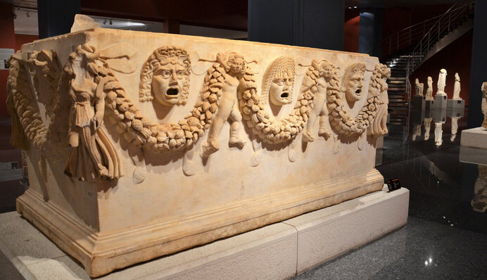 В Туреччині знайшли перший в історії римський саркофаг: знахідка переверне уявлення про минуле. Фото