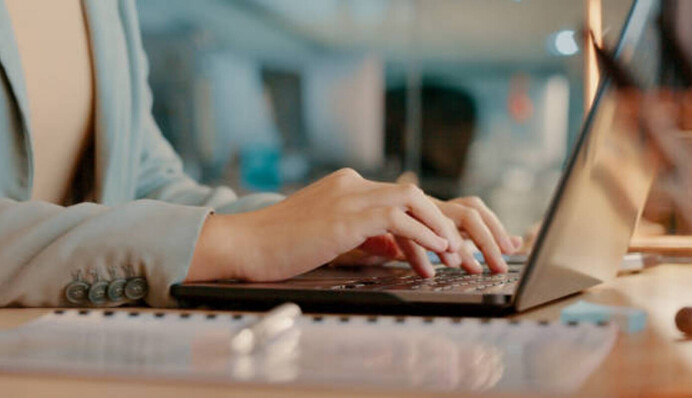 Журналистов телемарафона забронировали от мобилизации, а каналы признали 