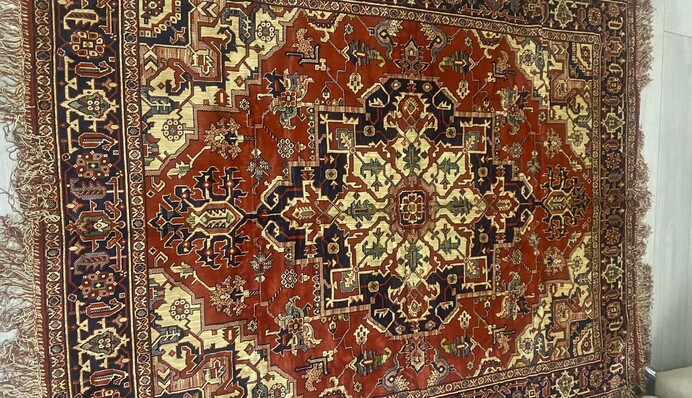 Пшонка-стайл на новий лад: в Хмельницькому здають в оренду цар-квартиру. Відео