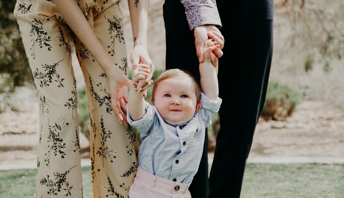 Эксперт рассказал, в каких случаях есть риск рождения детей с генетическими болезнями