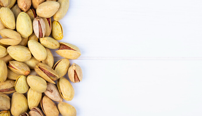 Молоток не потрібен: як почистити фісташки за кілька хвилин