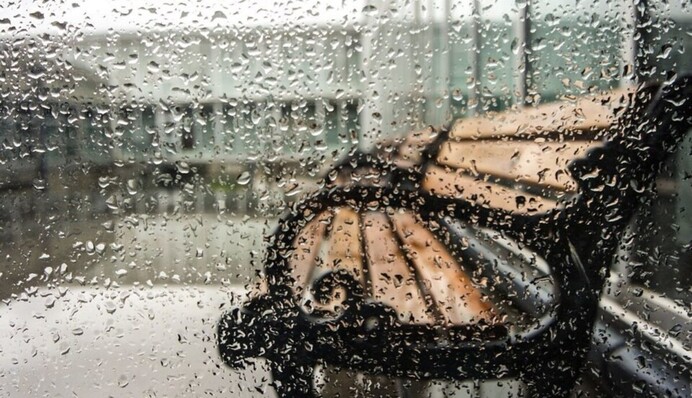 Половину Украины накроют дожди и грозы: где ждать резкого похолодания