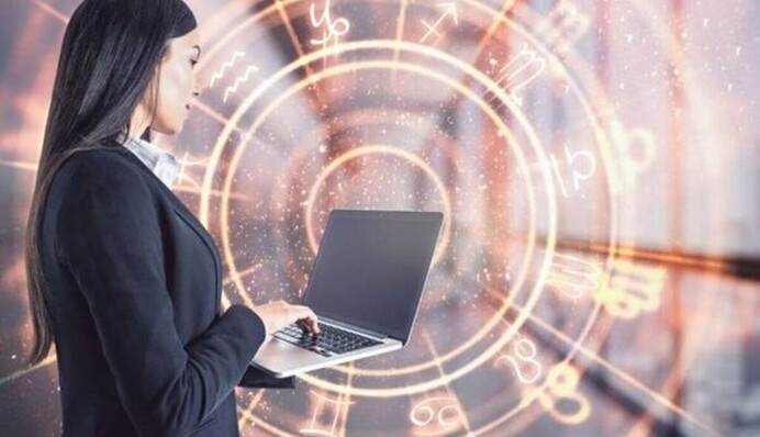 Три знаки Зодіаку чекає великий кар'єрний стрибок цієї весни