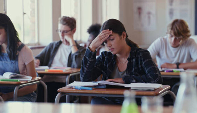 До сих пор снятся сны об экзаменах в школе? Объясняем скрытый смысл