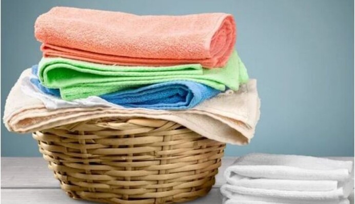 Мольфар предупредил об опасности: что запрещено делать с полотенцем