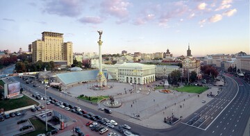 Центр Києва в руїнах: як виглядав Майдан Незалежності після Другої світової війни. Фото