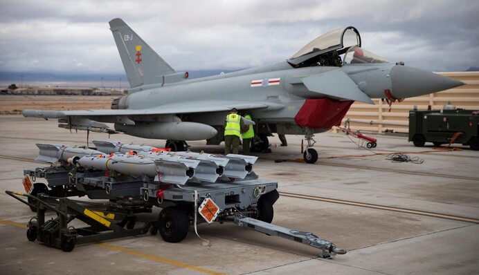 Высокоточное оружие для Украины: что известно о бомбах Paveway IV, которые хочет передать Великобритания