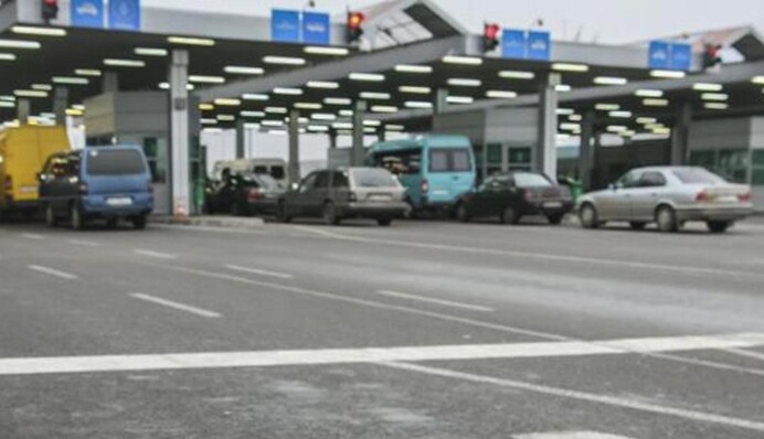 Поляки розблокували всі пункти пропуску на кордоні з Україною, але не без 