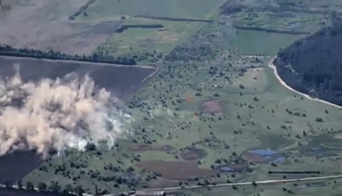 ЗСУ завдали удару по полігону росіян на Луганщині: момент показали на відео